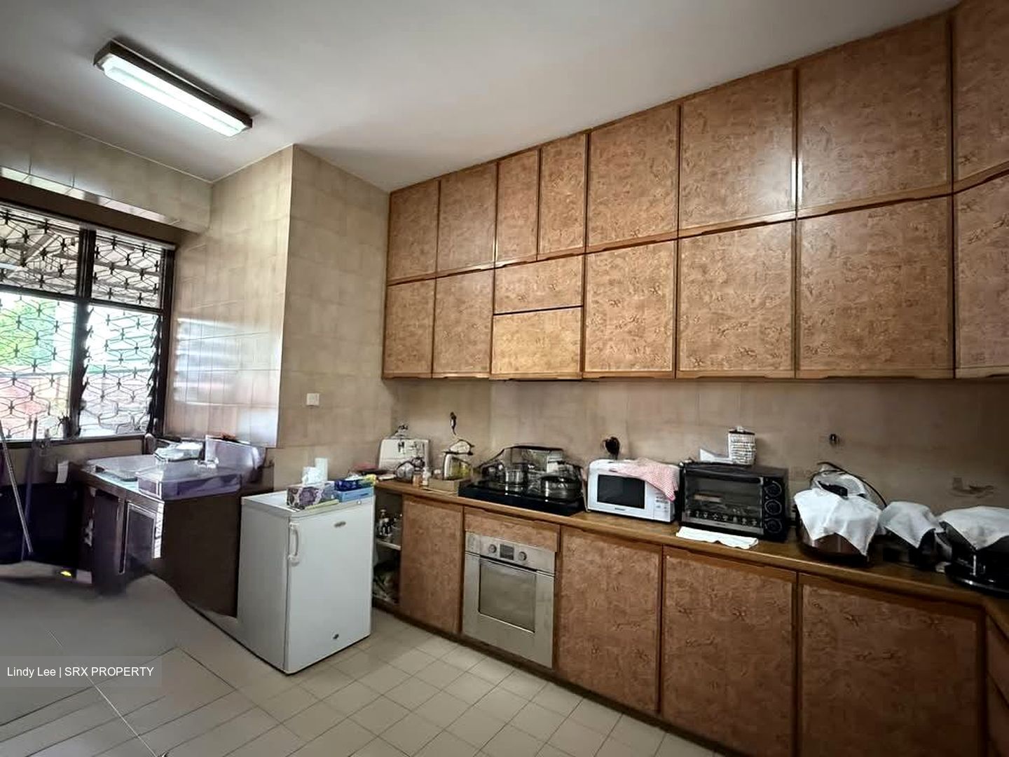 Richards Avenue (D19), Terrace #542931131